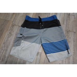 Mens O'Neill board shorts size 33